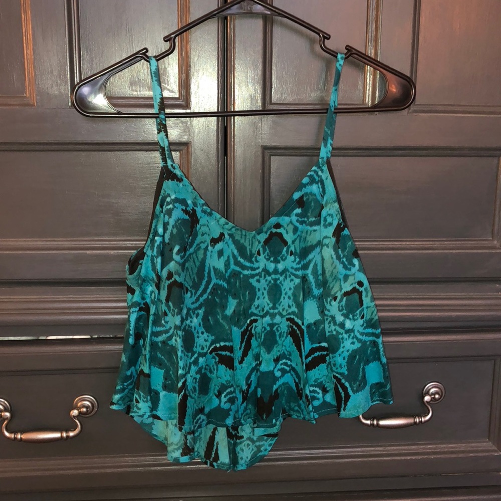 Crop top tank
